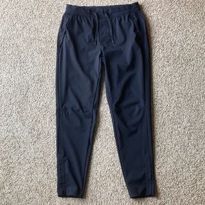 Ten Thousand Men’s Black Interval Tech Athletic Pants